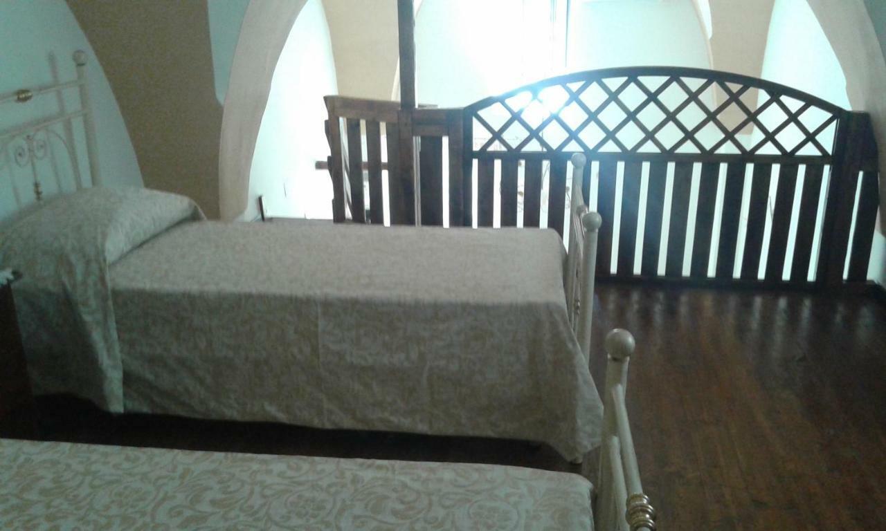 Felline A Casa Di Moniaヴィラ エクステリア 写真